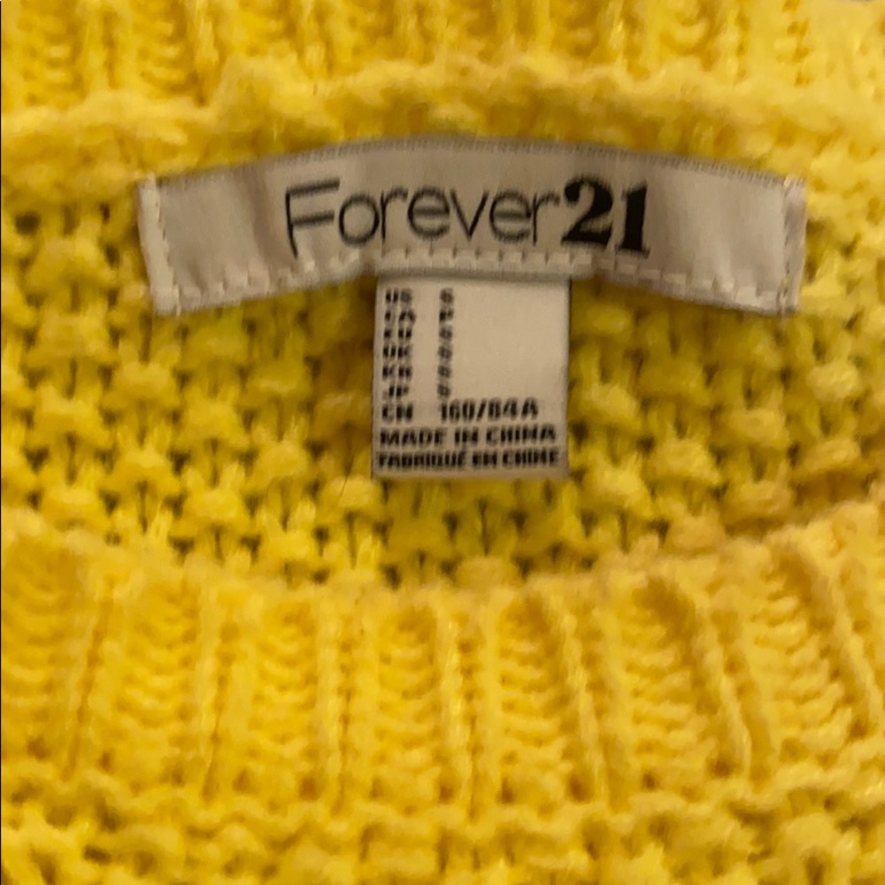 Sweater - Picture 3 of 3